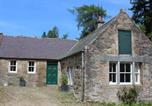 Location vacances Aboyne - Steading Cottage - Craigievar Castle-1