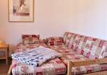 Location vacances Risoul - Studio cosy pour 4 à Risoul 1850, au pied des pistes, balcon ouest, 2 étoiles - Fr-1-330-174-4