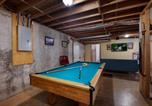 Location vacances Blue Ridge - Peaceful Living Minutes from Blue Ridge hot tub pool table-4