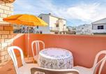 Location vacances Pag - Lovely Apartment In Pag With Wifi-2