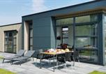 Location vacances Enkhuizen - Enkhuizer Strand Chalet Aiwenore Dritte Reihe mit Zaun Haus Nr 246-3