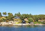 Location vacances Haugesund - Gorgeous Home In Sveio With Kitchen-1