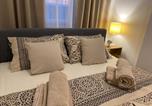 Location vacances  Donji Petrovci - Green Lux Apartment-2