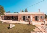 Location vacances Locorotondo - Helloapulia Locorotondo - Trullo dei Quattro Venti, Infinity Pool, 5 Min drive from old town-4