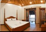 Location vacances Luang Prabang - Colonial House Mekong River View-1
