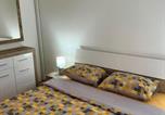 Location vacances Zemun - Apartman Flora-4