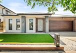 Location vacances Gisborne - Spacious 4-Bed Home with Private Outdoor Area-2