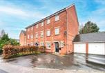 Location vacances  Gare de Dorridge - Comfort Lodge - Modern 5 bed house w 2 bathrooms, parking & gardens-3