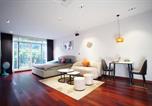 Location vacances  Vietnam - Simi West Lake Banyan Cinema Studio 58m2 for 4 people elevator green view-2