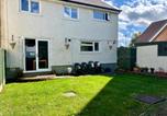 Location vacances Mold - 3 Bedroom House Near Chester & North Wales with Parking by Rework Accommodation-2