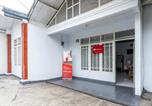 Location vacances Bogor - Reddoorz Syariah near Rsud Cimacan-4