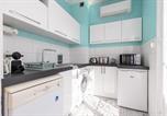 Location vacances Nice - 37 Lamartine - Magnifique Studio Art Deco - Centre-ville-3