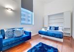 Location vacances Newcastle-upon-Tyne - Crown Apartments 1a By Week2week Modern Comfort Stay-1