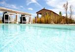 Location vacances  Province de Pise - Elegante Wohnung in Volterra mit Garten und Grill-2