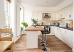 Location vacances Bradford-on-Avon - Spacious 2 Bedroom House With Stunning Views-2