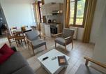 Location vacances Serriera - Appartement 2 chambres pour 6 personnes en résidence-1