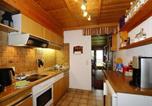 Location vacances Schwendau - Apartment in Hippach im Zillertal with a garden, cleaning included-3