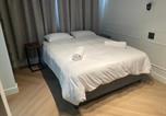Location vacances Gold of Africa Museum - Modern Studio apartment in De Waterkant-3