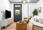 Location vacances Fredericksburg - The Birdhouse - Hot Tub Pool & Fire Pit-4
