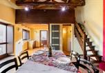 Location vacances  Province d'Asti - Charming Villa with Private Pool in Vesime-2