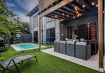 Location vacances Gladstone - Dolphin Dreamin' with plunge pool-2