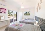 Location vacances Pêra - Villa Palm Grande - Huge house 7 bedroom sleeps 31 Heat pool Jacuzzi Sauna Pool table T Tennis-4