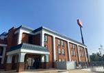 Hôtel Montgomery - Hometowne Studios by Red Roof Prattville-3