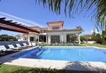 Location vacances Braga - Tasteful Braga Villa 4 Bedrooms Villa Helena Private Pool-2