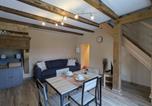 Location vacances Nouart - Appartement Cosy avec Jardin et Terrasse – Confort et Charme à la Campagne - Fr-1-585-134-1