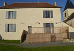 Location vacances  Indre - Presbytère écorénové avec terrasse et vue sur étang, proche Parc Naturel Régional de la Brenne - Fr-1-591-180-1