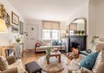 Location vacances Windsor - Royal Windsor Castle Cottage with alfresco dining and parking Sl4 2 bed 1 bath characterful (6 occupancy)-1
