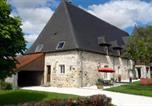 Location vacances Calvinet - Gite le Marronnier-1