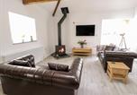 Location vacances Llanddyfnan - 1 Mountain View-2