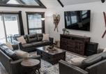 Location vacances Improvement District No. 12 - Polar Den Cabin-4