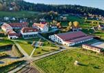 Hôtel Pilsen - Hotelový a jezdecký areál Dvůr Krutěnice-1