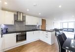 Location vacances Paddington - Bright and Modern 3 Bed Apartment Hyde Park Central London-3