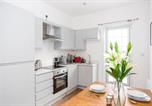 Location vacances Southend-on-Sea - 3 Bed Apartment with Balcony in Southend on Sea!-4