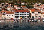 Location vacances Vela Luka - Apartments and Rooms Ribarska srica-1