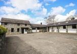 Location vacances Llanfair Pwllgwyngyll - Bryn Eira Stables-1