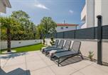Location vacances Njivice - Ak lux apartment with private pool-3