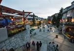 Hôtel Whistler - Whistler Village Centre by Whiski Jack-2