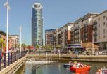 Location vacances Gare sud de Portsmouth - Gwq Apartments Luxe-2