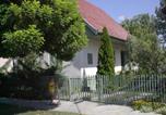 Location vacances Kalocsa - Babarczi Üdülőház-1