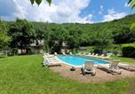 Location vacances Conques - Village 17 gites, Piscine, Restaurant , 2 gites avec Spa, 4km de Conques-1