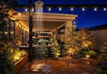 Location vacances Needles - The Hideaway - Rain Shower Oasis & Desert Soak Spa-1