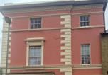Location vacances Gare de Fareham - Spring Garden Guest House-2