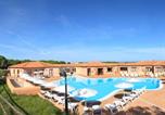 Location vacances  Province d'Olbia-Tempio - Résidence Pierre & Vacances Vignola Mare