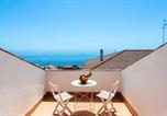 Location vacances Acireale - Spacious Apartment with Sea View in Aci Castello-1