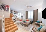 Location vacances Tel Aviv - The 3br Library in Neve Tsedek by Holyguest-2