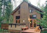 Location vacances Abbotsford - Mt Baker Rim Cabin #44 - Hot Tub- Pets Ok - Wifi-1